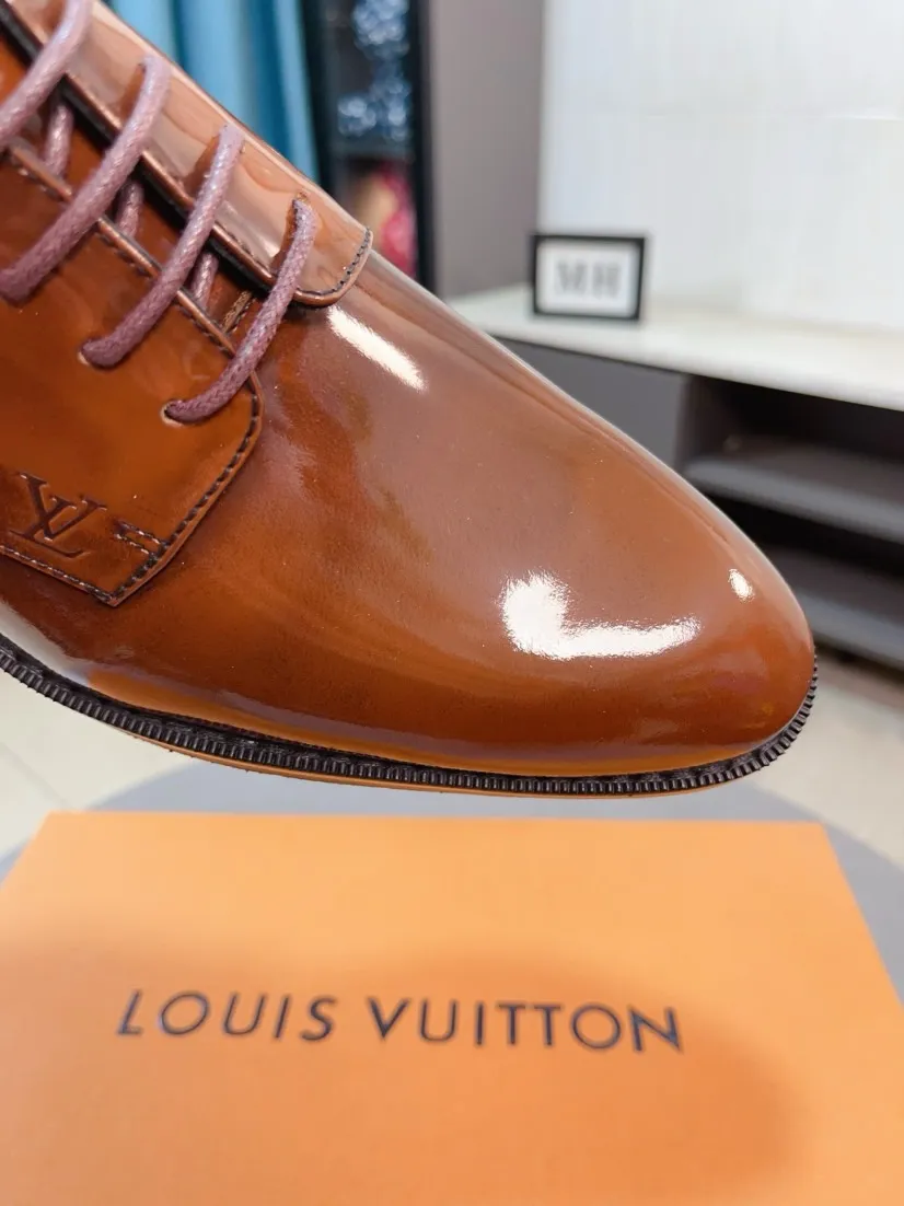 Men's men's shoes 💰520🌸🌸【LV Louis Vuitton】~ New product 🆕High-end original men's 🚹Business casual leather shoes, made of original cowhide open-edge bead fabric➕comfortable and soft cowhide lining➕cowhide insole, original LOGO rubber non-slip outsole. Code number: 38-44